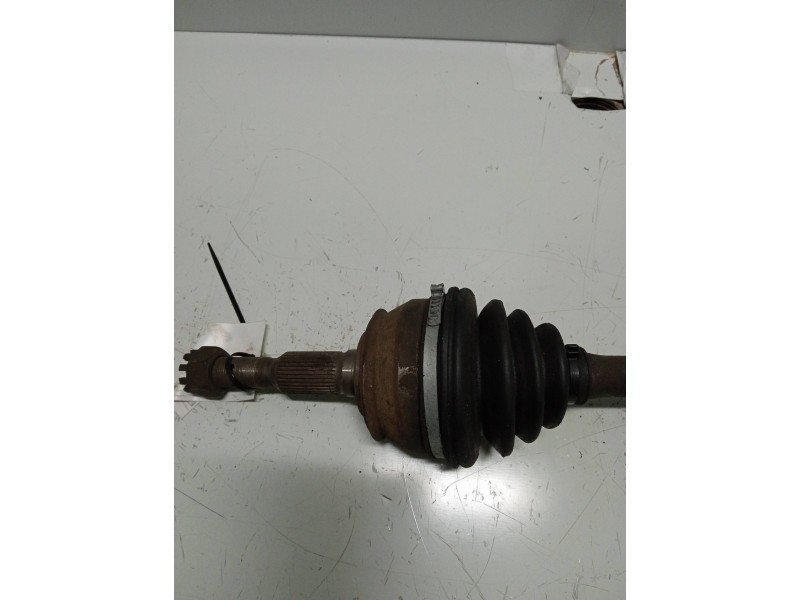 Recambio de transmision delantera derecha para opel kadett e 1.7 diesel referencia OEM IAM   