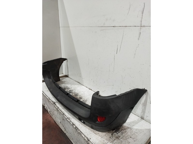 Recambio de paragolpes trasero para dacia logan prestige referencia OEM IAM   