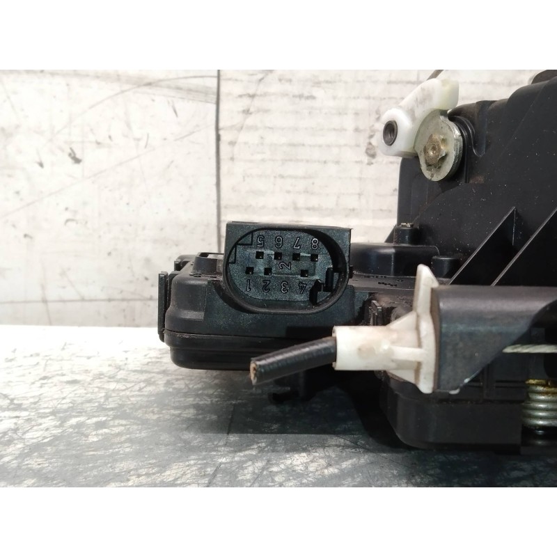 Recambio de motor cierre centralizado trasero izquierdo para bmw serie 3 berlina (e46) 320d referencia OEM IAM   4P