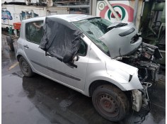 renault modus del año 2004