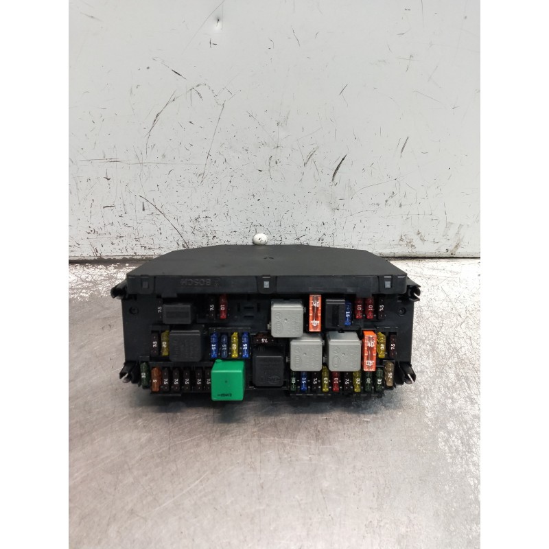 Recambio de caja reles / fusibles para mercedes clase clk (w207) coupe 350 cdi be prime edition (207.322) referencia OEM IAM 212