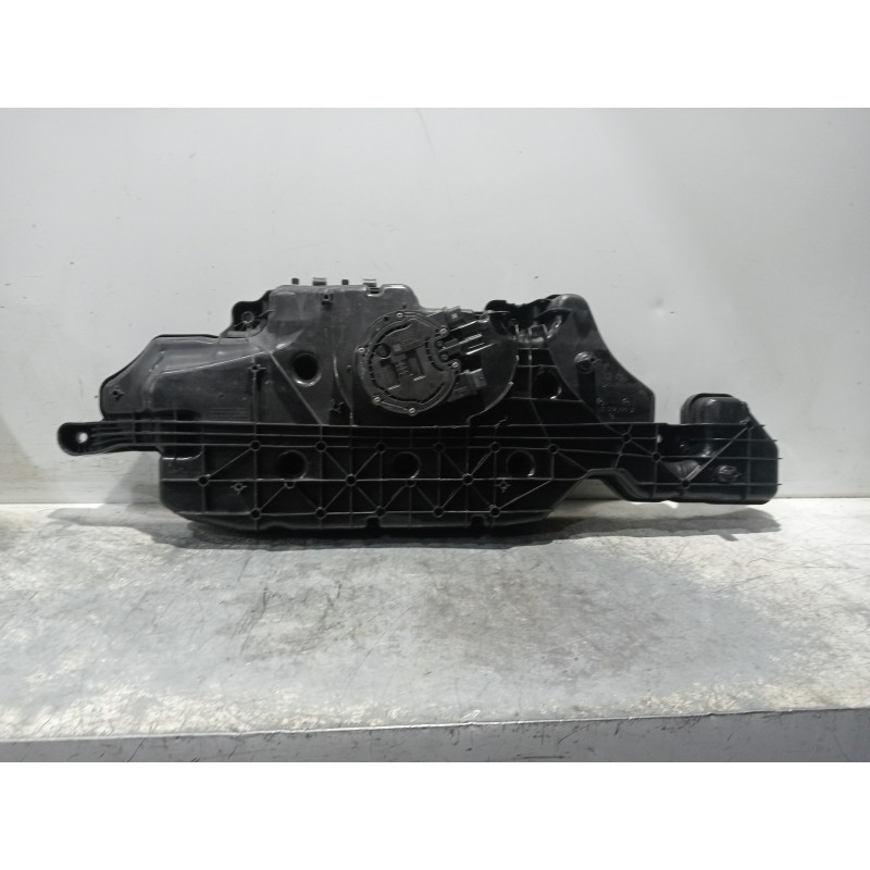 Recambio de deposito combustible para mercedes clase a (bm 177) a 200 d (177.012) referencia OEM IAM A2474709002  ADBLU