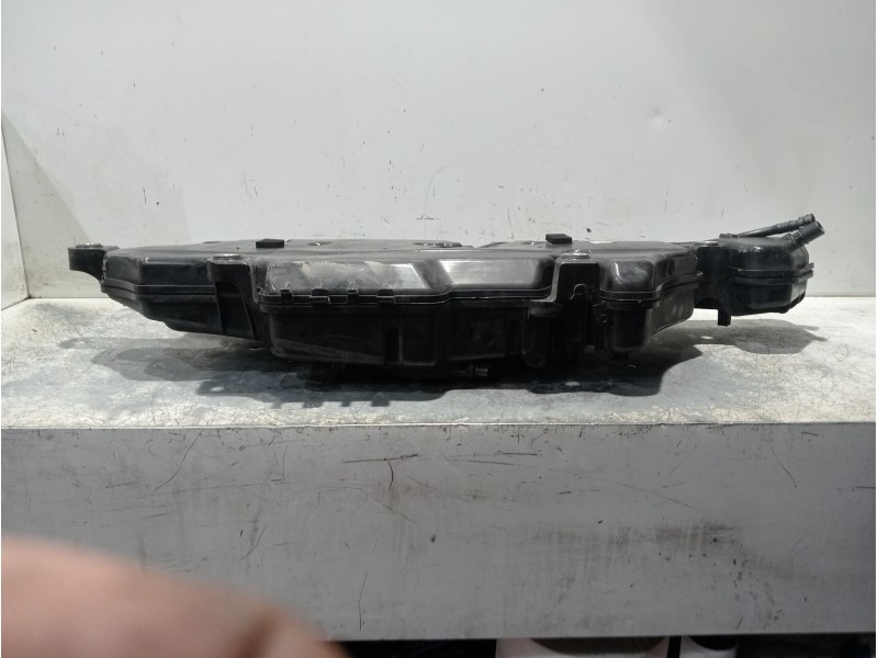 Recambio de deposito combustible para mercedes clase a (bm 177) a 200 d (177.012) referencia OEM IAM A2474709002  ADBLU