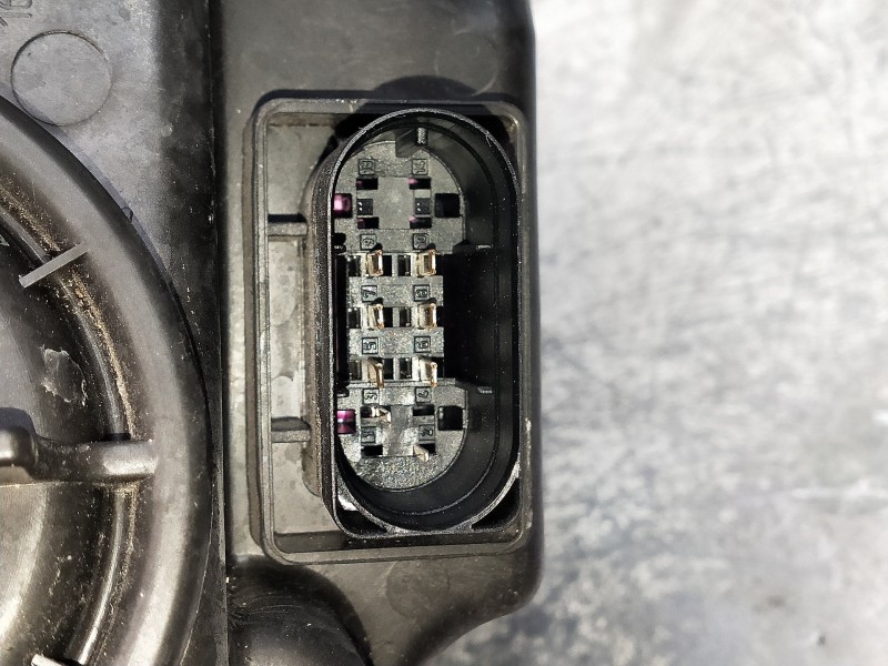 Recambio de faro derecho para mercedes clase clk (w207) coupe 350 cdi be prime edition (207.322) referencia OEM IAM 1EL00964791 