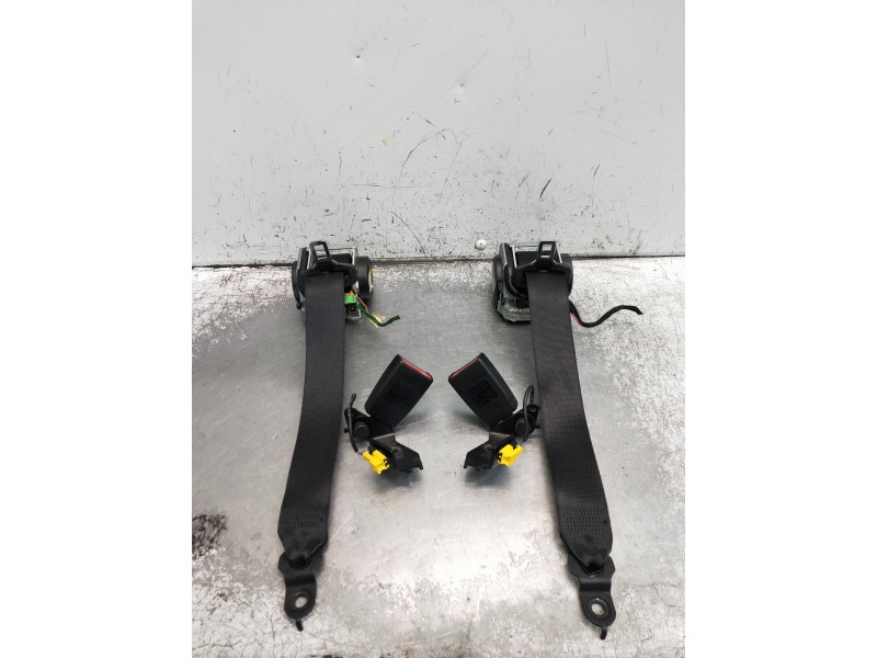 Recambio de juego cinturones trasero para mercedes clase clk (w207) coupe 350 cdi be prime edition (207.322) referencia OEM IAM 