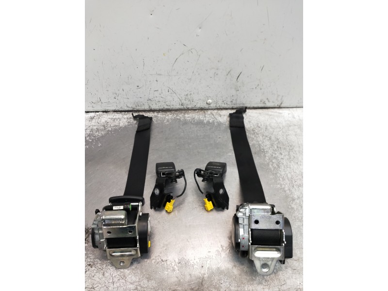 Recambio de juego cinturones trasero para mercedes clase clk (w207) coupe 350 cdi be prime edition (207.322) referencia OEM IAM 