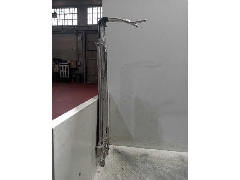 Recambio de radiador aceite para mercedes clase clk (w207) coupe 350 cdi be prime edition (207.322) referencia OEM IAM A00050107