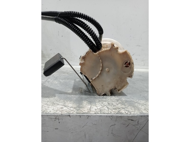 Recambio de bomba combustible para mercedes clase clk (w207) coupe 350 cdi be prime edition (207.322) referencia OEM IAM A204470