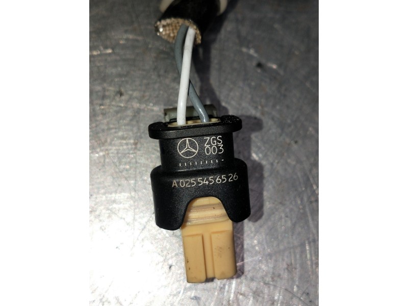 Recambio de sonda lambda para mercedes clase clk (w207) coupe 350 cdi be prime edition (207.322) referencia OEM IAM 0255456526  