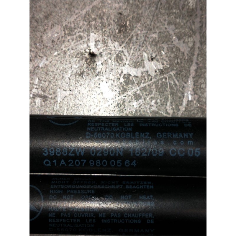 Recambio de amortiguadores capo para mercedes clase clk (w207) coupe 350 cdi be prime edition (207.322) referencia OEM IAM 3988Z