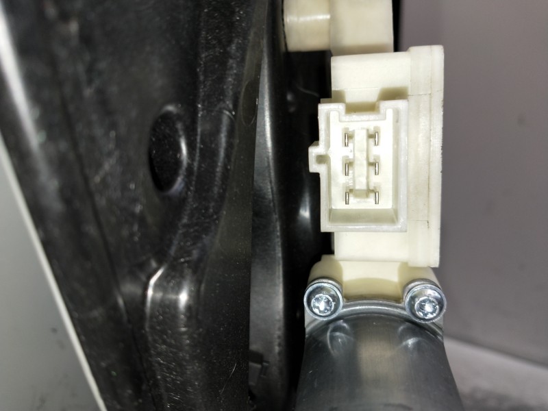 Recambio de elevalunas delantero izquierdo para mercedes clase c (w205) lim. c 220 cdi bluetec (205.004) referencia OEM IAM A205