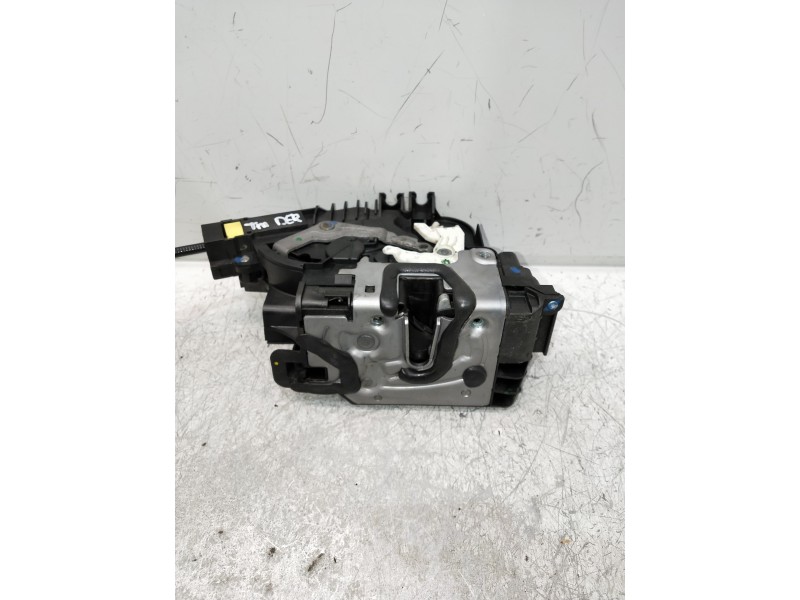 Recambio de motor cierre centralizado trasero derecho para mercedes clase c (w205) lim. c 220 cdi bluetec (205.004) referencia O