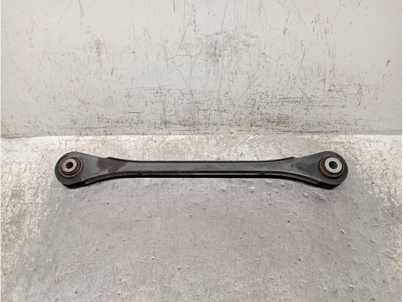 Recambio de brazo suspension superior trasero izquierdo para porsche cayenne (typ 92aa) diesel referencia OEM IAM 7P0501531  