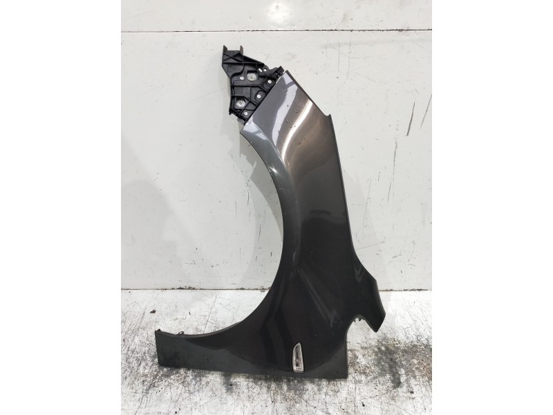 Recambio de aleta delantera izquierda para opel astra j lim. enjoy referencia OEM IAM   