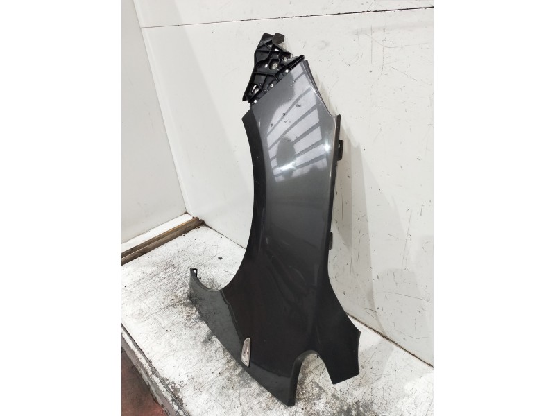 Recambio de aleta delantera izquierda para opel astra j lim. enjoy referencia OEM IAM   