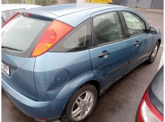 ford focus berlina (cak) del año 2001 2