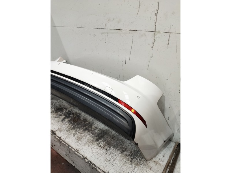 Recambio de paragolpes trasero para audi a4 berlina (8w2) design edition referencia OEM IAM   