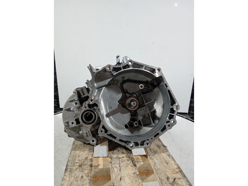 Recambio de caja cambios para opel astra j lim. enjoy referencia OEM IAM M3201701 36901A1263894573 6V