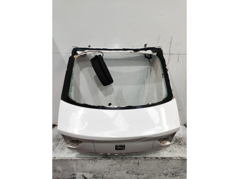 Recambio de porton trasero para seat toledo (kg3) style referencia OEM IAM  5P, VER FOTOS LUNA ROTA