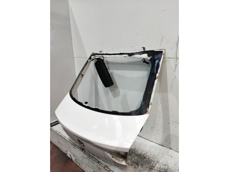 Recambio de porton trasero para seat toledo (kg3) style referencia OEM IAM  5P, VER FOTOS LUNA ROTA