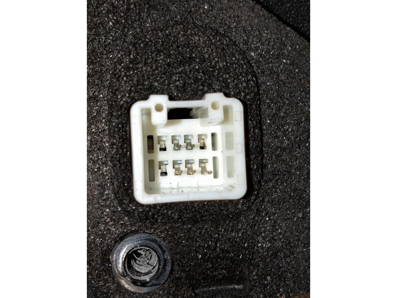 Recambio de retrovisor izquierdo para mazda 3 berlina (bk) 1.6 16v cat referencia OEM IAM ELÉCTRICO 5 PINES 1 ENCHUFE