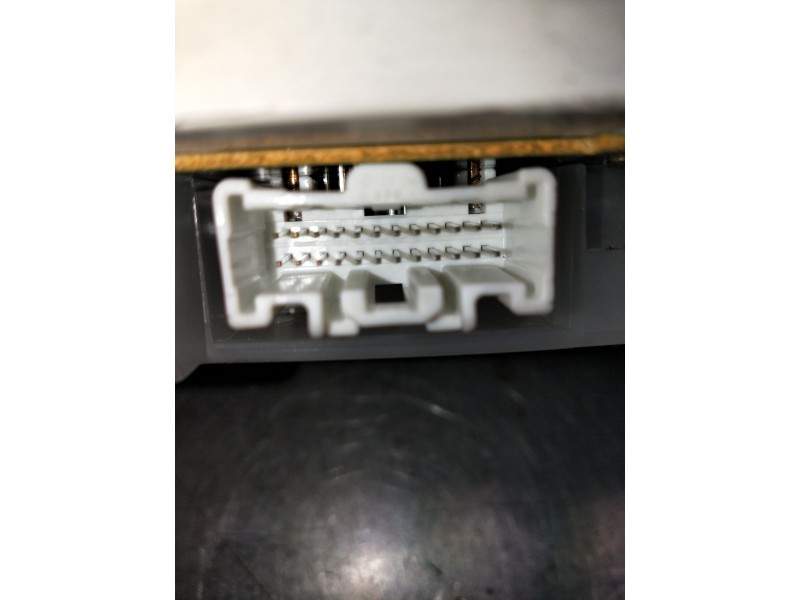 Recambio de cuadro instrumentos para mazda 3 berlina (bk) 1.6 16v cat referencia OEM IAM 4KBP4KB  