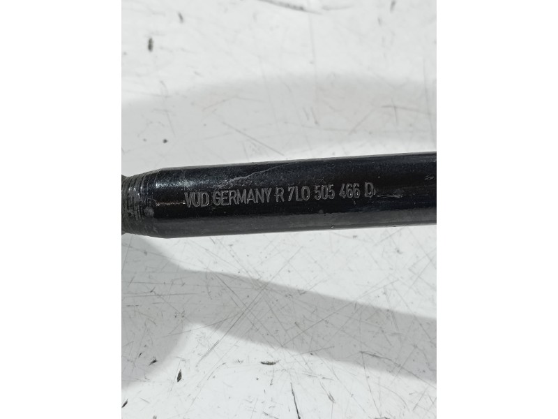 Recambio de brazo suspension superior trasero derecho para porsche cayenne (typ 92aa) diesel referencia OEM IAM 7L0505466D  