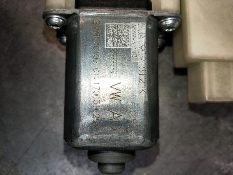Recambio de elevalunas delantero derecho para seat toledo (kg3) style referencia OEM IAM 5JA959812K  5P
