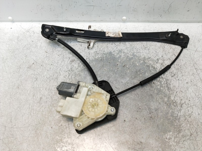 Recambio de elevalunas trasero derecho para seat toledo (kg3) style referencia OEM IAM 5JA839462  5P