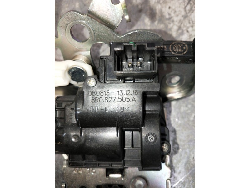 Recambio de motor cierre centralizado porton para seat toledo (kg3) style referencia OEM IAM 8R0827505A  5P