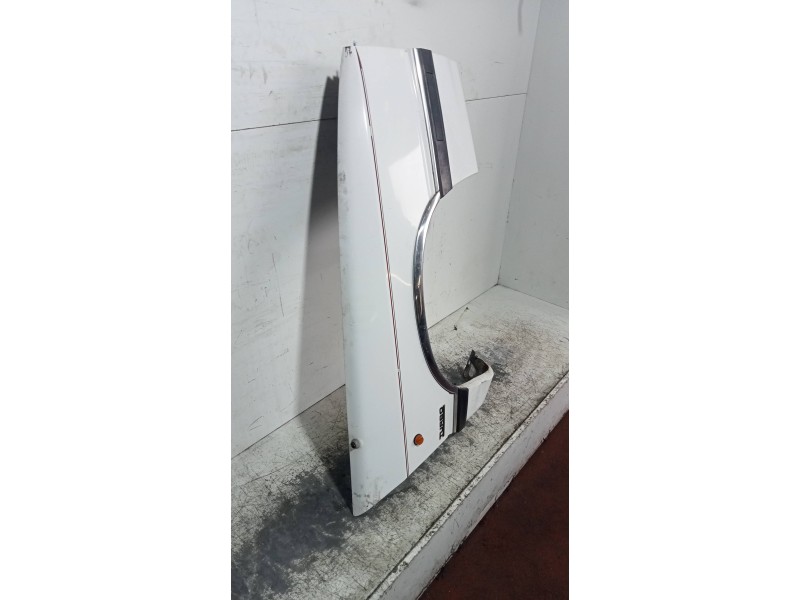 Recambio de aleta delantera derecha para chrysler le baron turbo cabrio referencia OEM IAM   LEBARON