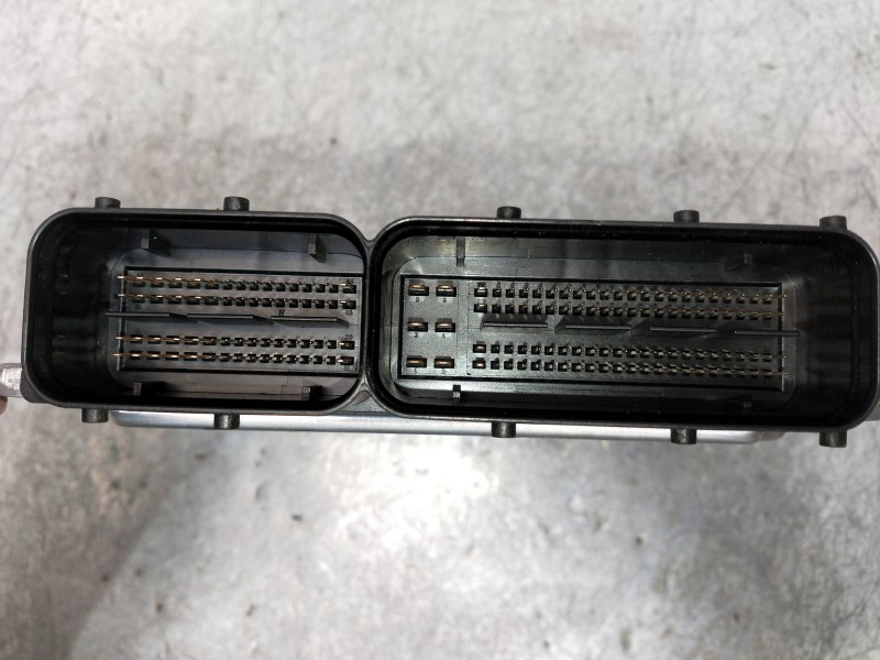 Recambio de centralita motor uce para seat toledo (kg3) style referencia OEM IAM 0281019175 04L907309E 1039S56556