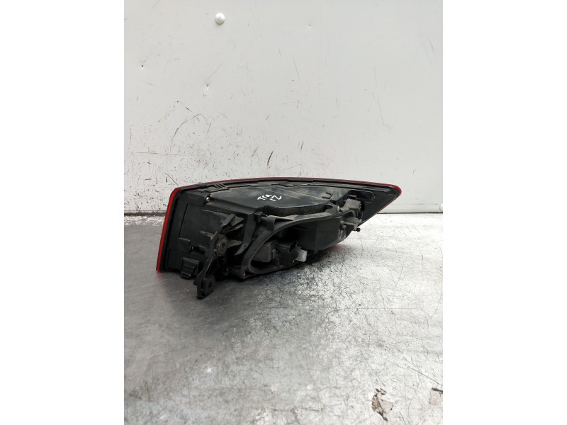 Recambio de piloto trasero izquierdo para audi a4 berlina (8w2) design edition referencia OEM IAM 8W5945069A 2SK01224801 