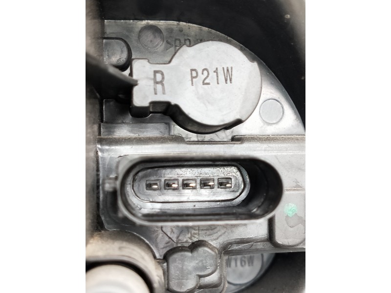 Recambio de piloto trasero derecho para audi a4 berlina (8w2) design edition referencia OEM IAM 8W5945070A 2SK01224802 