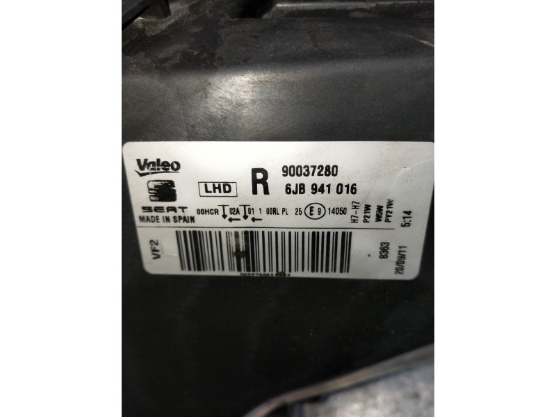 Recambio de faro derecho para seat toledo (kg3) style referencia OEM IAM 90037280 6JB941016 
