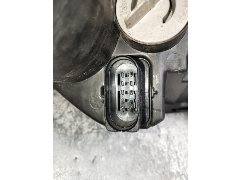 Recambio de faro izquierdo para seat toledo (kg3) style referencia OEM IAM 90019679 6JB941015 
