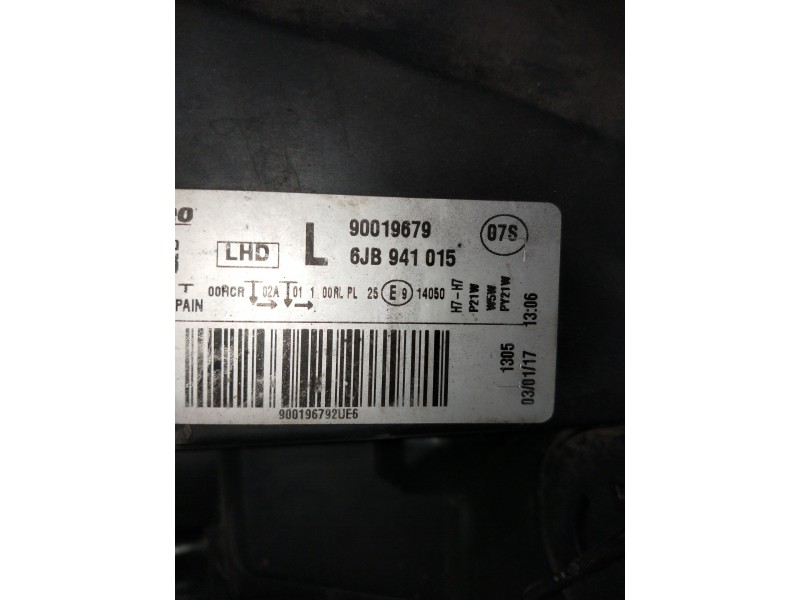 Recambio de faro izquierdo para seat toledo (kg3) style referencia OEM IAM 90019679 6JB941015 