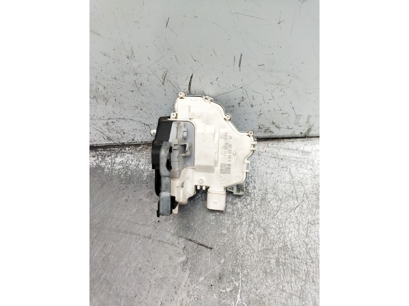 Recambio de motor cierre centralizado trasero derecho para audi a4 berlina (8w2) design edition referencia OEM IAM 4G0839016H  
