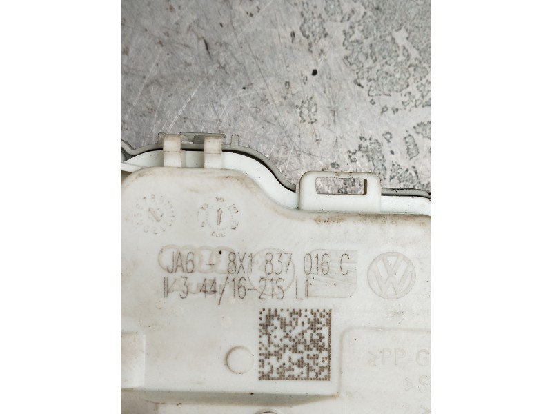 Recambio de motor cierre centralizado delantero derecho para audi a4 berlina (8w2) design edition referencia OEM IAM 8X1837016C 
