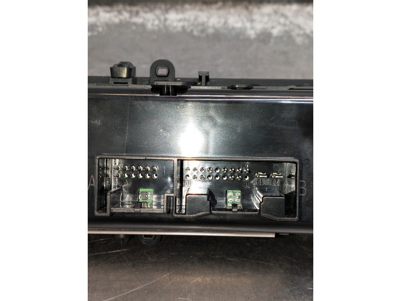 Recambio de mando calefaccion / aire acondicionado para audi a4 berlina (8w2) design edition referencia OEM IAM 8W0820043F  
