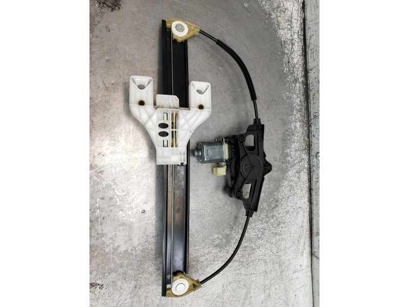 Recambio de elevalunas trasero derecho para audi a4 berlina (8w2) design edition referencia OEM IAM 8W0839462 1021C28050104 