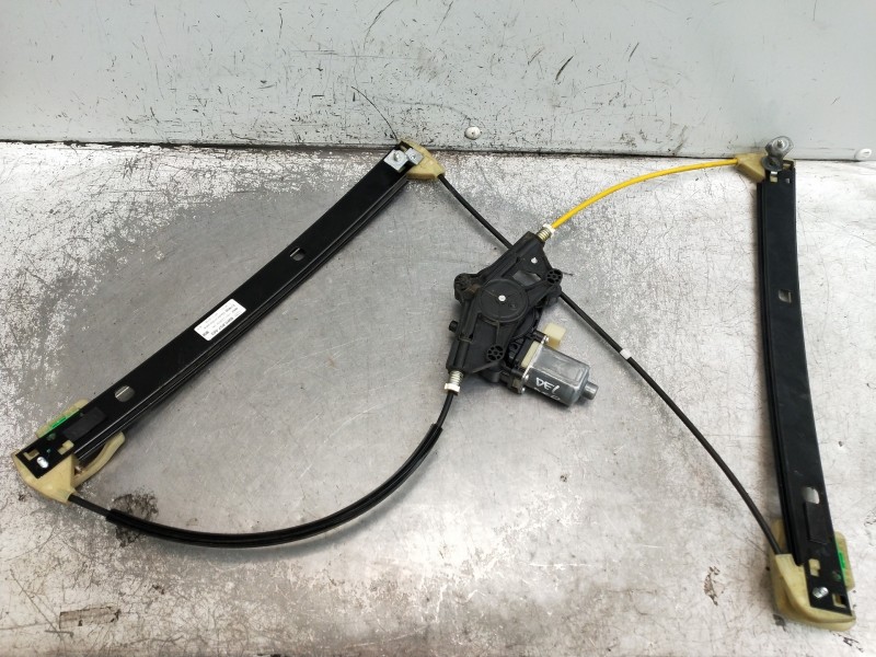 Recambio de elevalunas delantero derecho para audi a4 berlina (8w2) design edition referencia OEM IAM 8W0837462 1021C28036103 