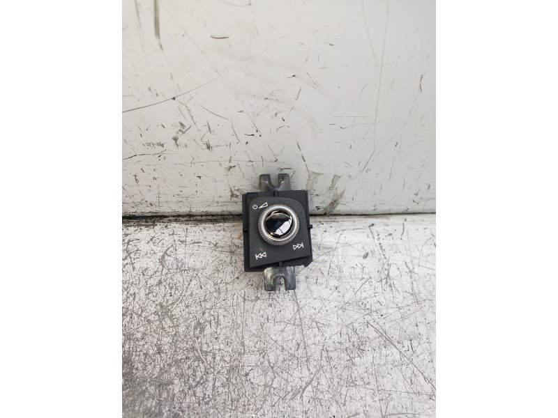 Recambio de mando multifuncion para audi a4 berlina (8w2) design edition referencia OEM IAM 8W1919616  