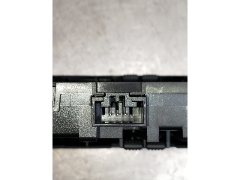 Recambio de mando multifuncion para audi a4 berlina (8w2) design edition referencia OEM IAM 8W0925301  
