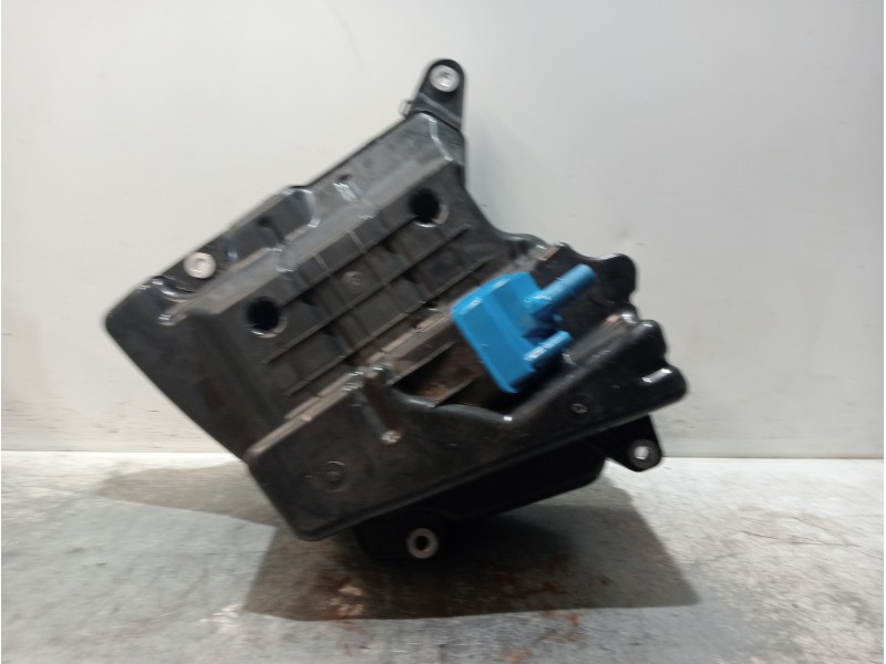 Recambio de deposito combustible para audi a4 berlina (8w2) design edition referencia OEM IAM 4067411AC  ADBLU