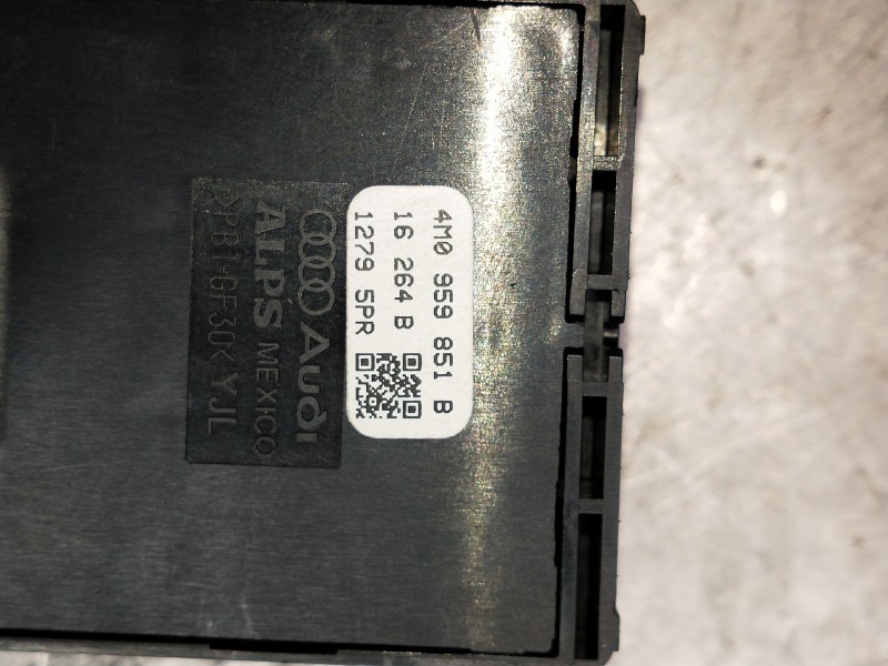 Recambio de mando elevalunas delantero izquierdo para audi a4 berlina (8w2) design edition referencia OEM IAM 4M959851B  