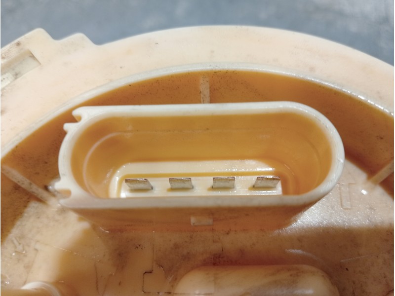 Recambio de bomba combustible para audi a4 berlina (8w2) design edition referencia OEM IAM 8W0919088K A2C85391300 