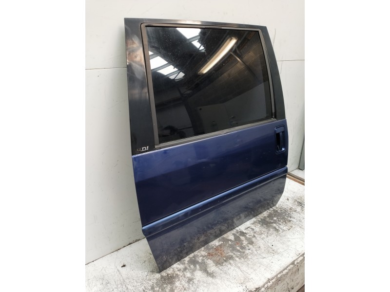 Recambio de puerta lateral corredera derecha para peugeot 806 2.0 hdi referencia OEM IAM   5P
