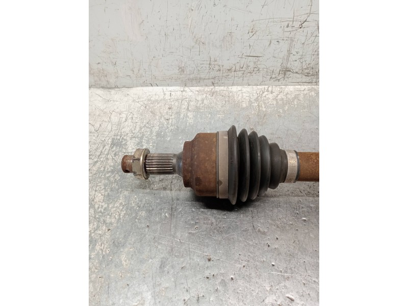 Recambio de transmision delantera izquierda para citroen c4 berlina collection referencia OEM IAM 9636786780  