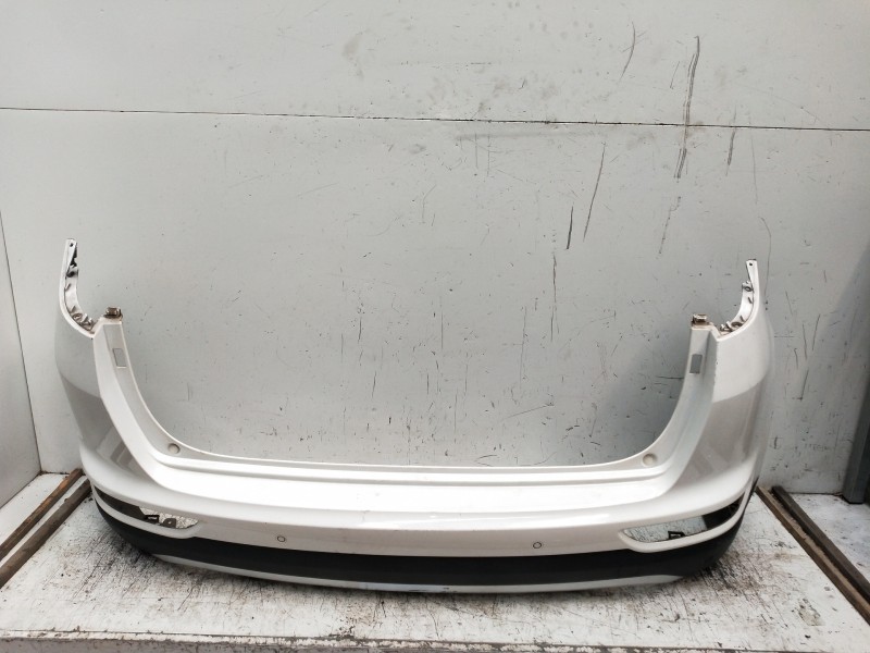 Recambio de paragolpes trasero para kia sportage spirit 2wd referencia OEM IAM   